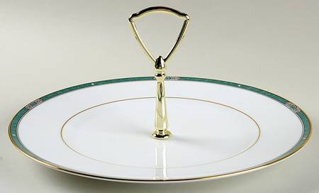 Emerald Crest Round Serving Plate with Handle (DP)