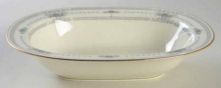 Emerentia 10" Oval Vegetable Bowl