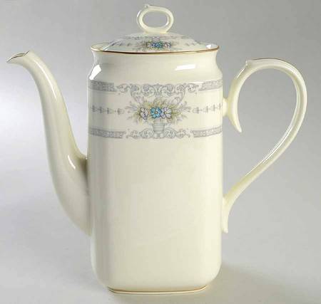 Emerentia Coffee Pot & Lid