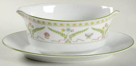 Empire Gravy Boat with Attached Underplate