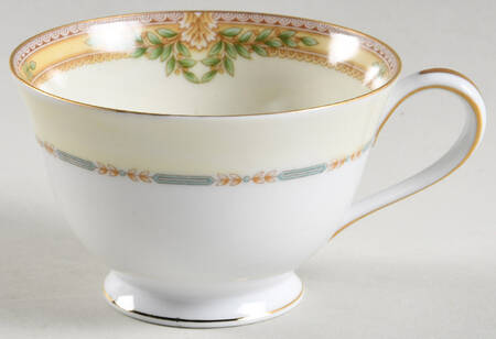 Empire Footed Cup