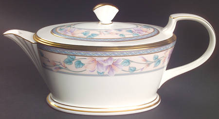 Embassy Suite Teapot & Lid by Noritake