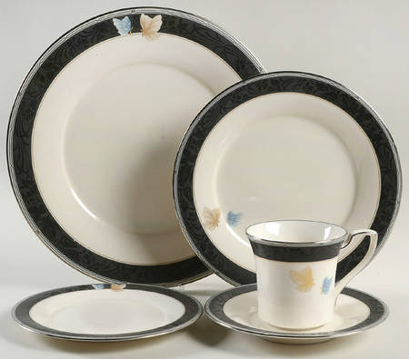 Enchanteur 5 Piece Place Setting