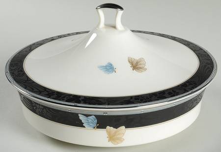 Enchanteur Round Covered Vegetable