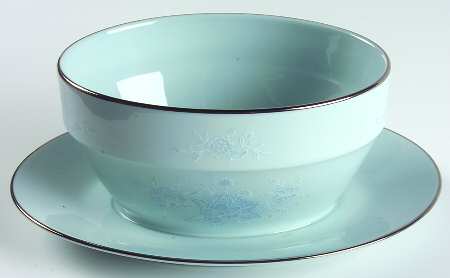 Engagement Blue Green Gravy Boat with Attached Underplate