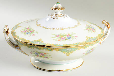 Enid Round Covered Vegetable