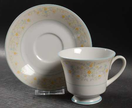 Epic Footed Cup & Saucer Set