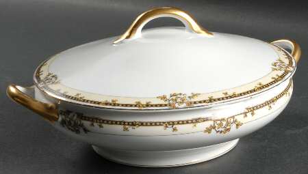 Erie Round Covered Vegetable