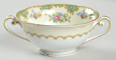Esmeralda (Older, No #) Footed Cream Soup Bowl