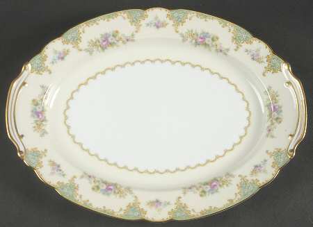 Esmeralda (Older, No #) 13" Oval Serving Platter