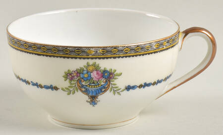 Esplanade Flat Cup