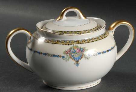 Esplanade Sugar Bowl & Lid