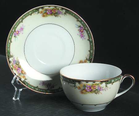 Estelle Flat Cup & Saucer Set