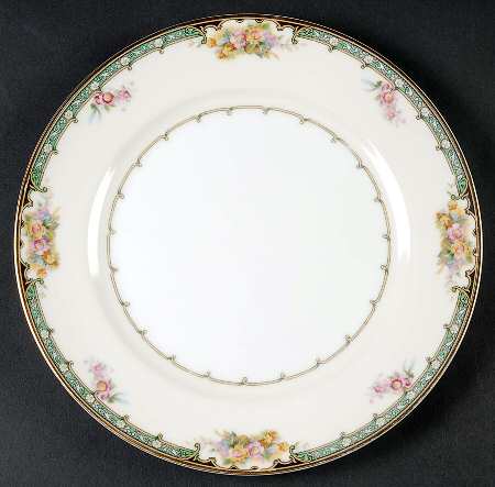 Estelle Luncheon Plate