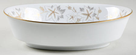 Estrellita 9" Oval Vegetable Bowl