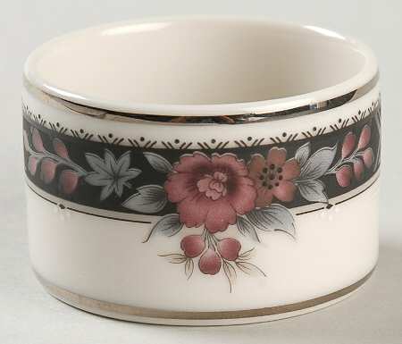 Etienne Napkin Ring