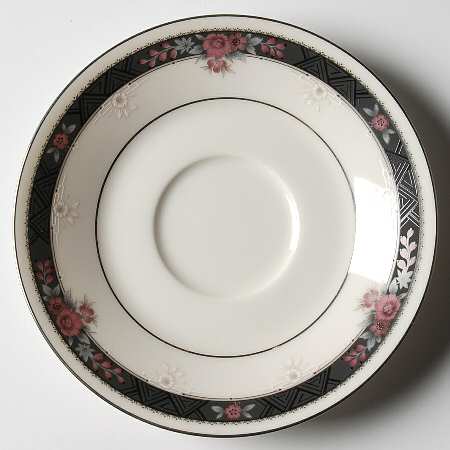 Etienne Saucer