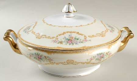 Evana Round Covered Vegetable