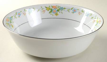 Everett 9" Round Vegetable Bowl
