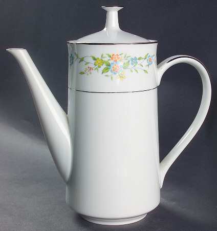 Everett Coffee Pot & Lid