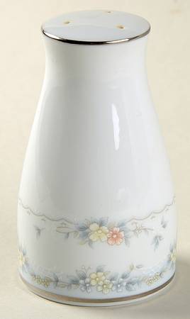 Fairfax Salt Shaker