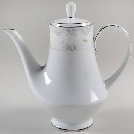 Fairfax Coffee Pot & Lid