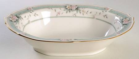 Fairchild 9" Round Vegetable Bowl