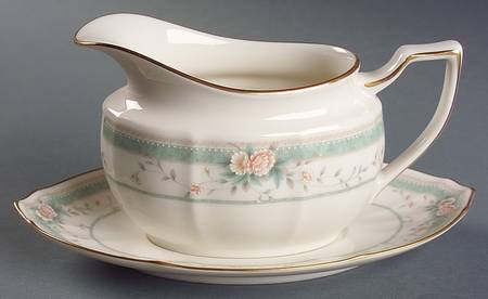 Fairchild Gravy Boat & Underplate