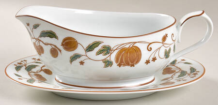 Fairfield Gravy Boat & Underplate