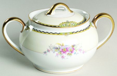 Fairfax Sugar Bowl & Lid