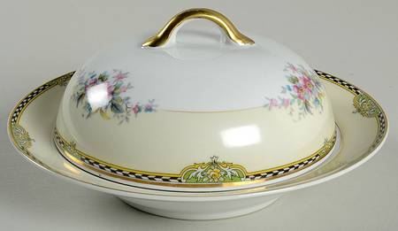 Fairfax Round Covered Butter