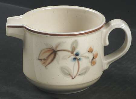 Fallriver Creamer
