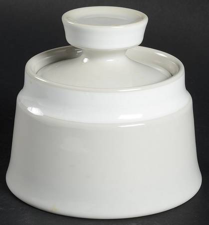 Fantasia Sugar Bowl & Lid