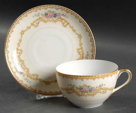 Farland Flat Cup & Saucer Set