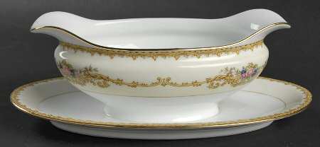 Farland Gravy Boat with Attached Underplate