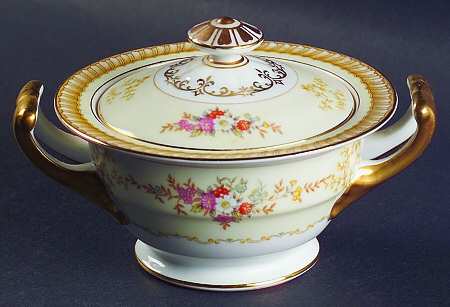 Farney Sugar Bowl & Lid