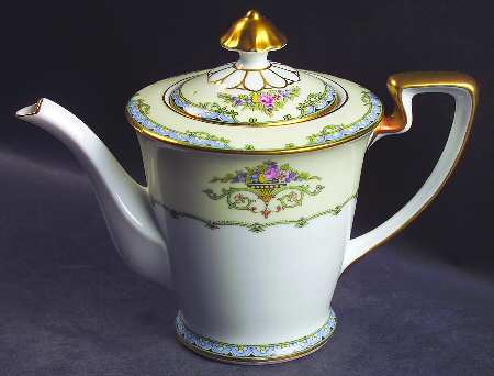 Favorita Teapot & Lid