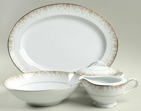 Faye 5 Piece Hostess Set