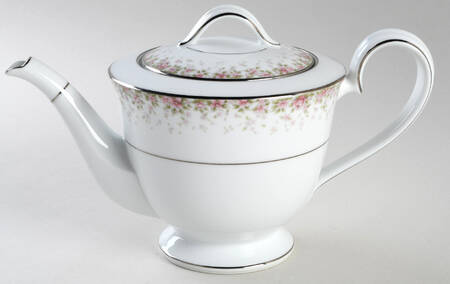 Faye Teapot & Lid