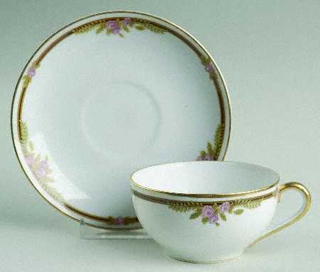 Ferncroft Flat Cup & Saucer Set