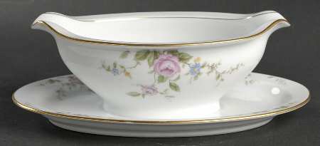Firenze Gravy Boat with Attached Underplate