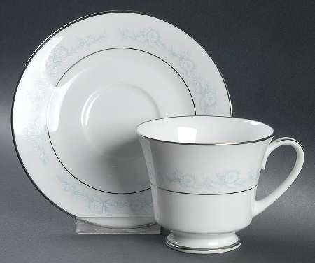 Fleurette Footed Cup & Saucer Set