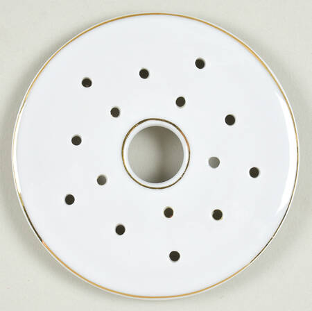 Fleurette Strainer for Round Butter