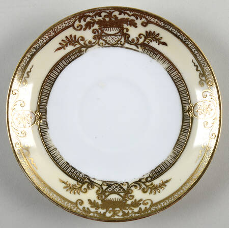 Fleurgold Saucer for Flat Cup