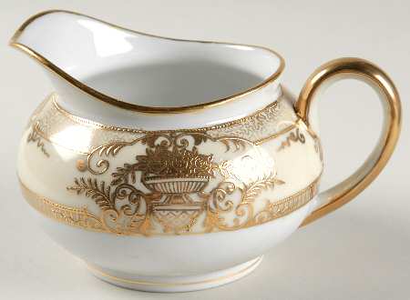 Fleurgold Creamer
