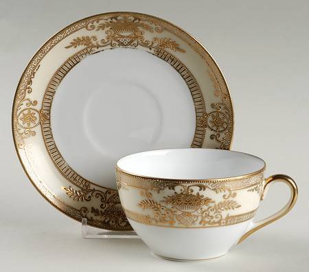 Fleurgold Flat Cup & Saucer Set