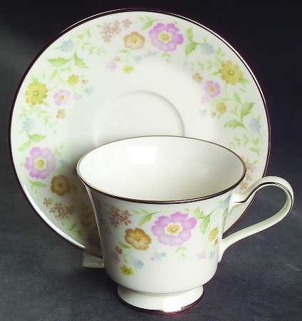 Flirtation Footed Cup & Saucer Set
