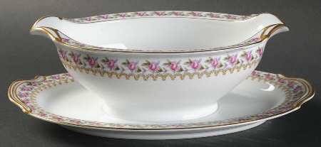 Floralee Gravy Boat with Attached Underplate