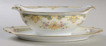 Floramay Gravy Boat with Attached Underplate