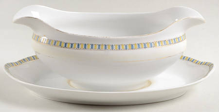 Florencia Gravy Boat with Attached Underplate
